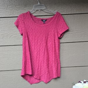 Simply Vera Wang Red Shark Bite T-shirt Xs